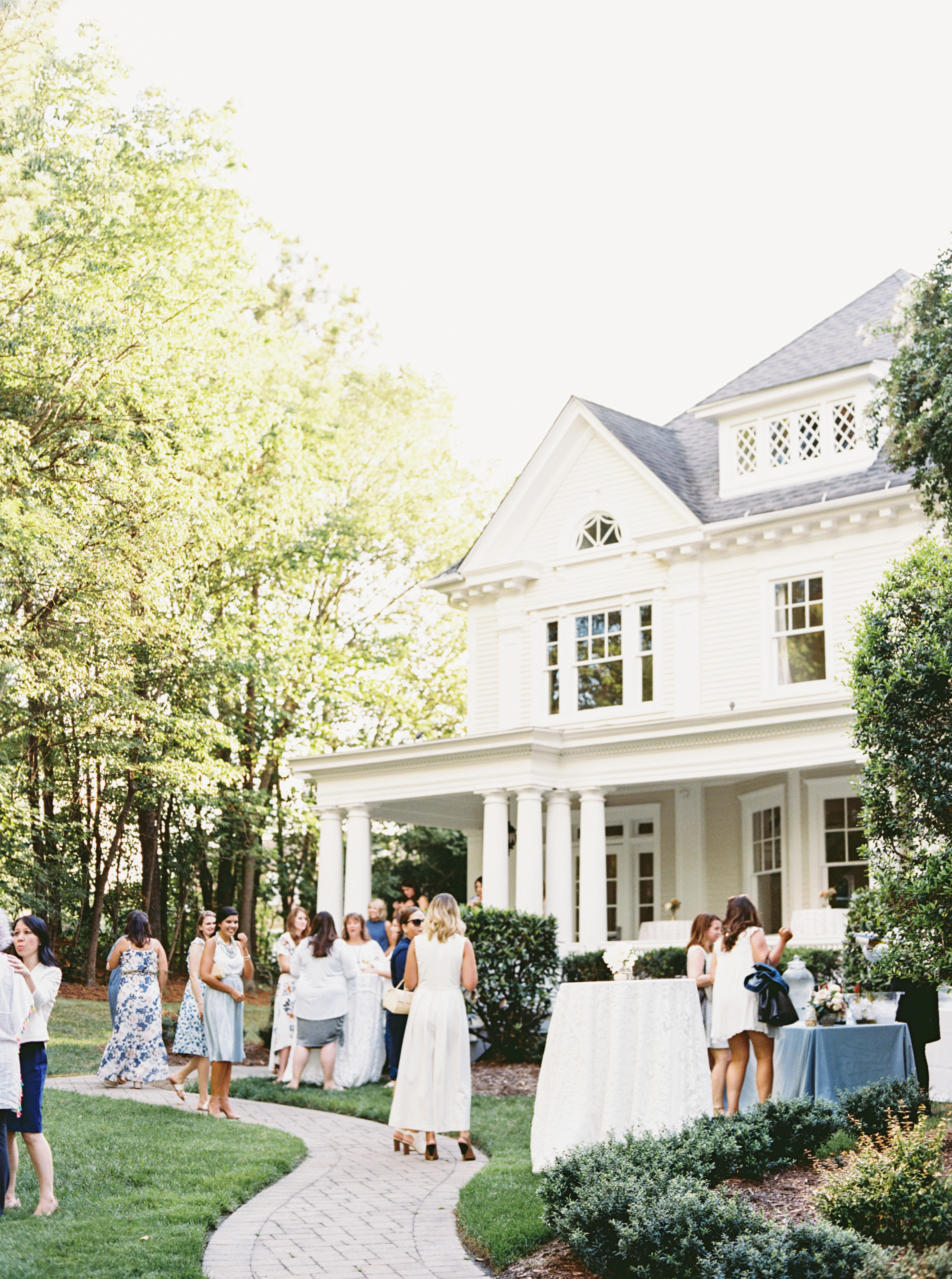 Spring dinner party inspiration at McAlister-Leftwich House in Greensboro, NC.