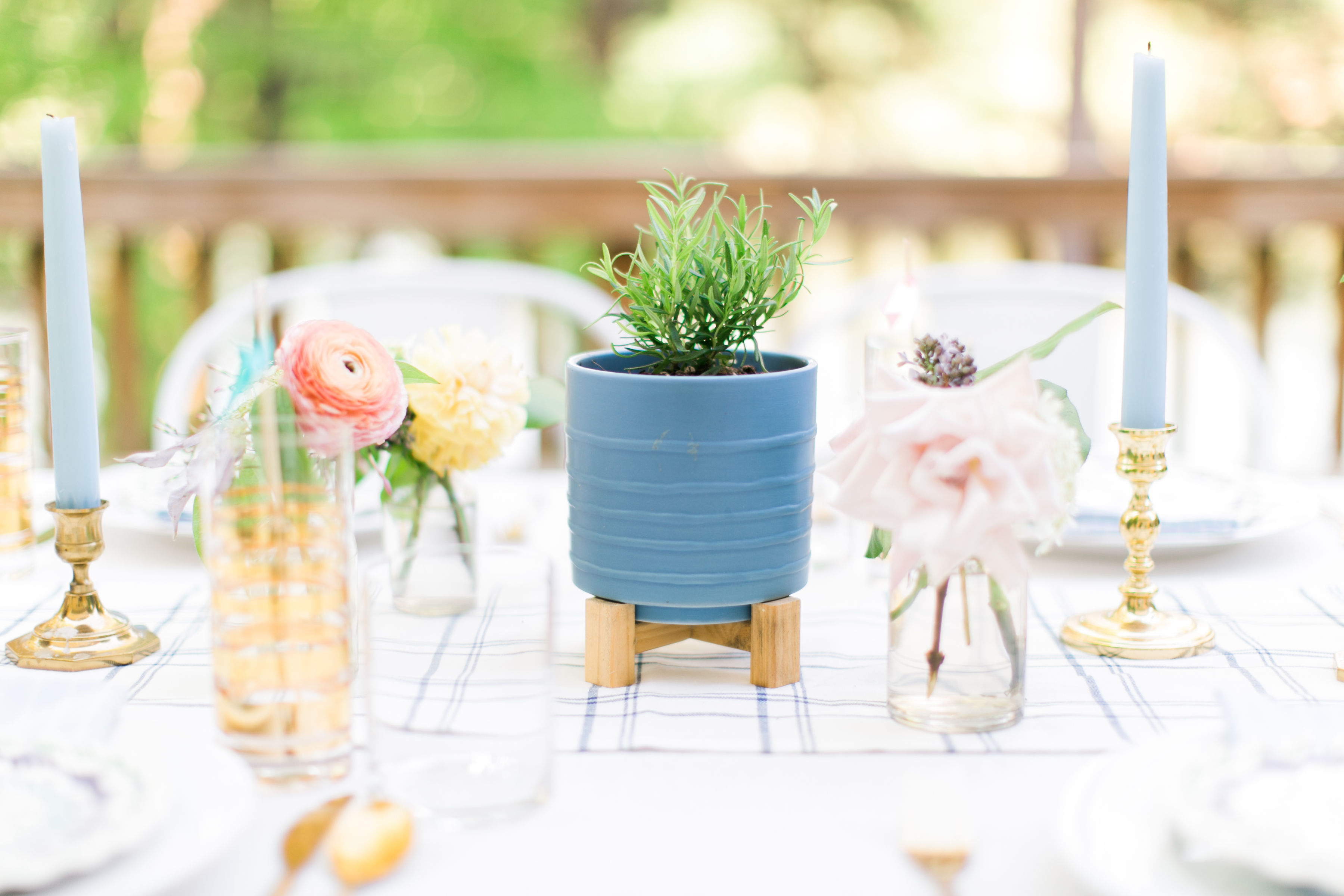 Entertain guests at your home with these easy tips! | McAlister-Leftwich House
